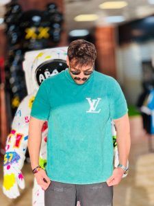 تیشرت LV سنگ شور شده (1)