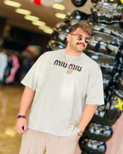 تیشرت گلدوزی miu miu